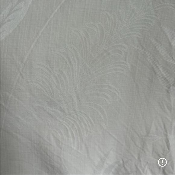 Tommy Bahama 100% Silk Neutral Embossed Light Print XL - Picture 4 of 5